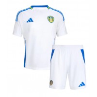 Camiseta Leeds United Primera Equipación Replica 2024-25 para niños mangas cortas (+ Pantalones cortos)